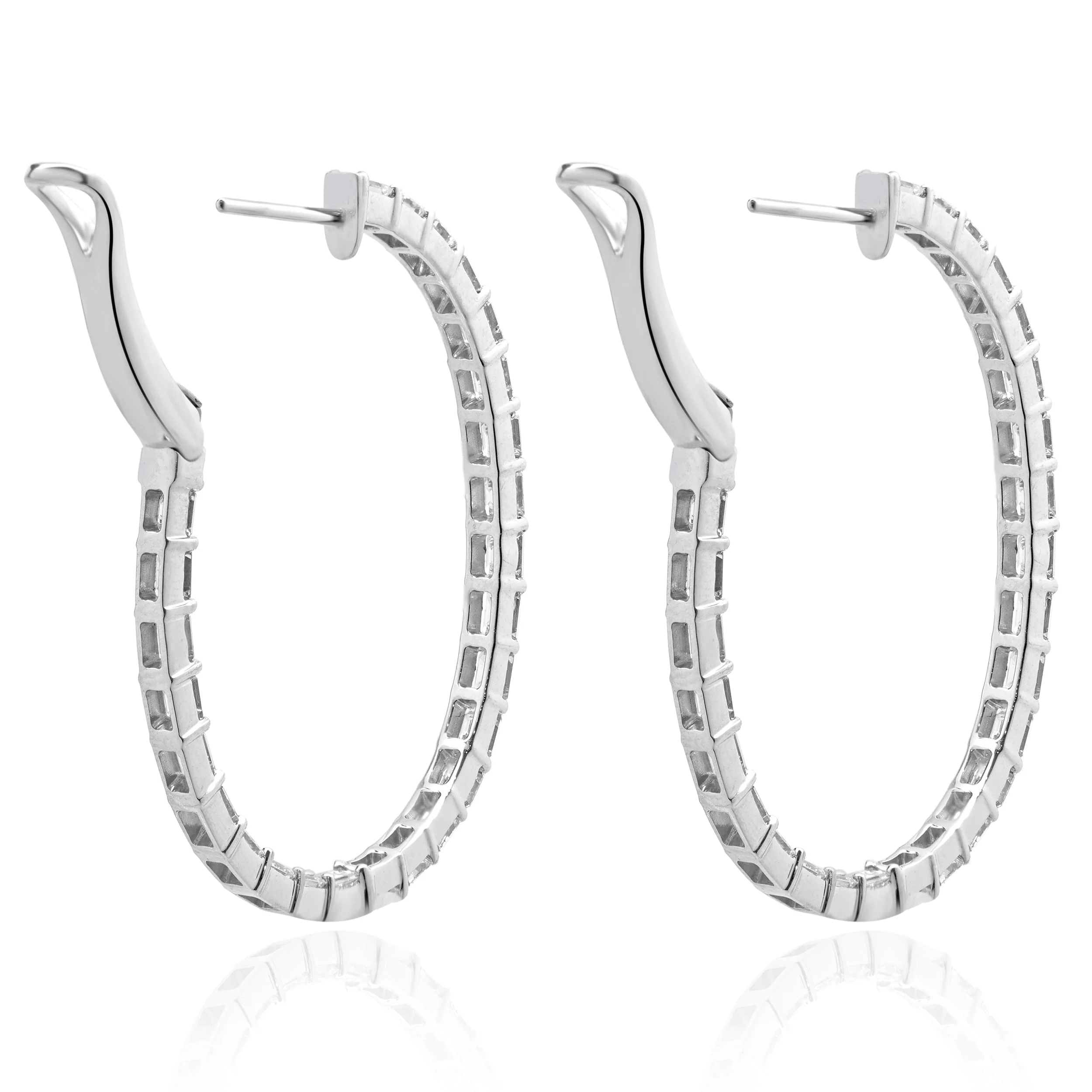 18 Karat White Gold Emerald Cut Diamond Hoop Earrings - Image 4