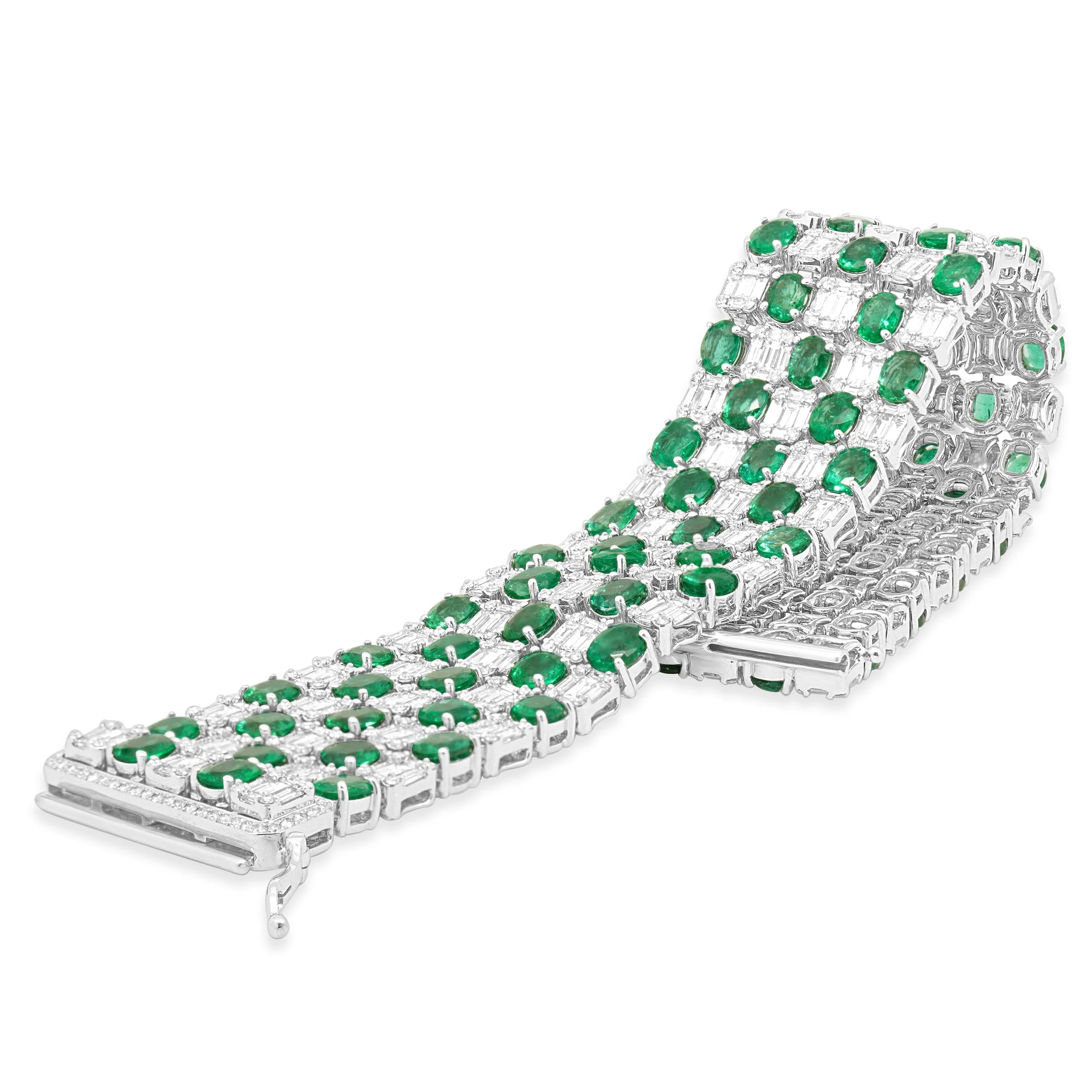 18 Karat White Gold Emerald & Diamond 5 Row Bracelet - Image 4
