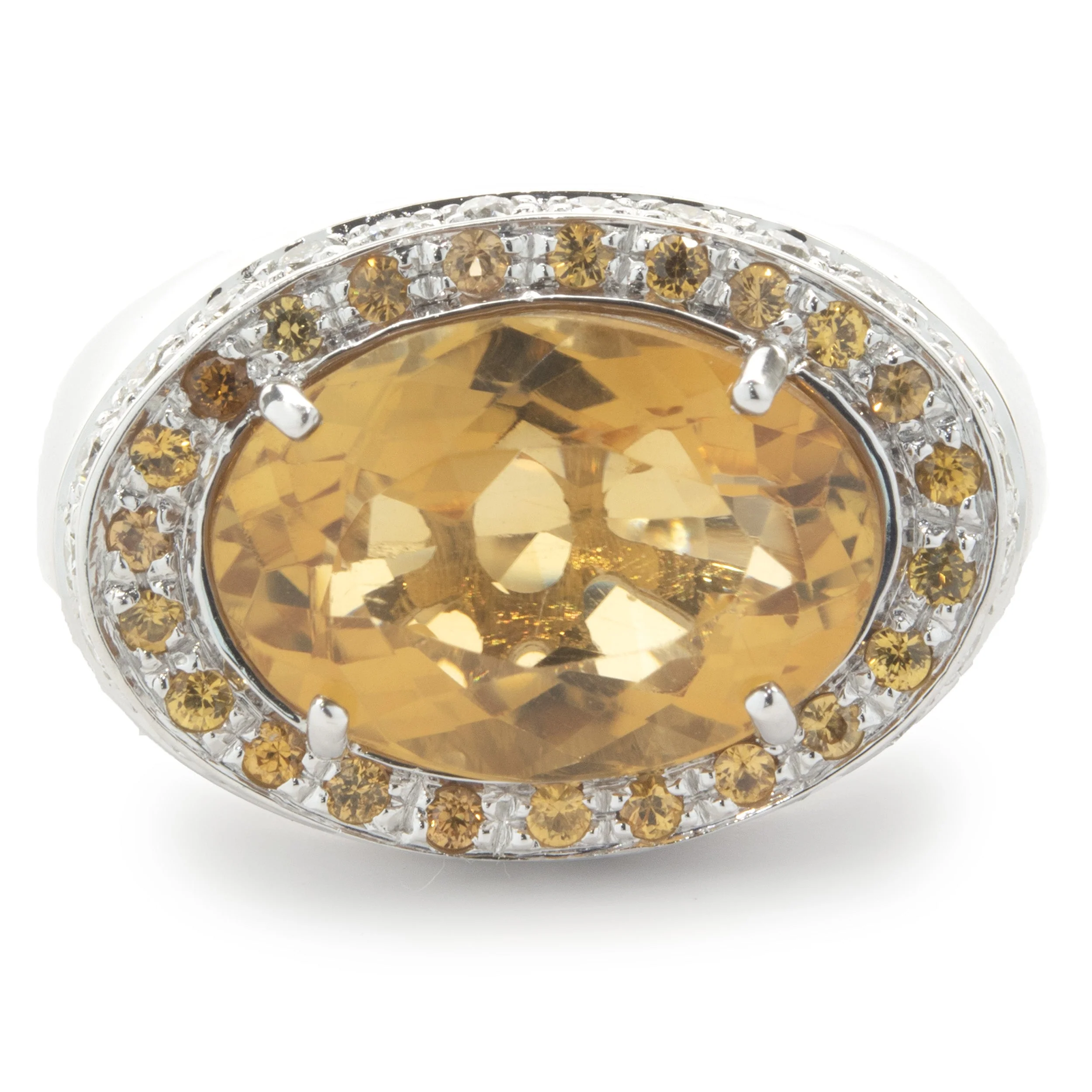 18 Karat White Gold Oval Citrine Ring