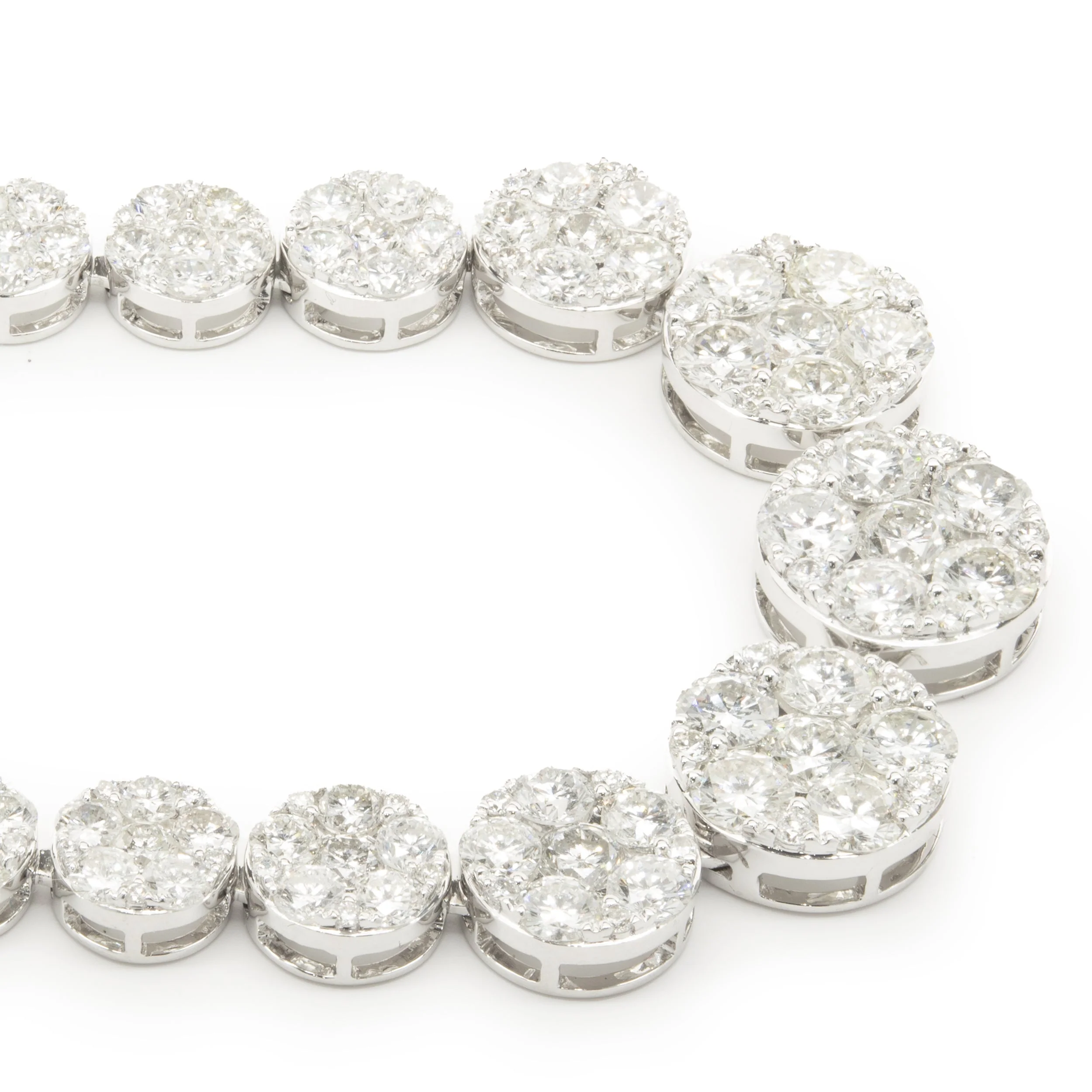 18 Karat White Gold Pave Diamond Graduated Collar Necklace - Image 3