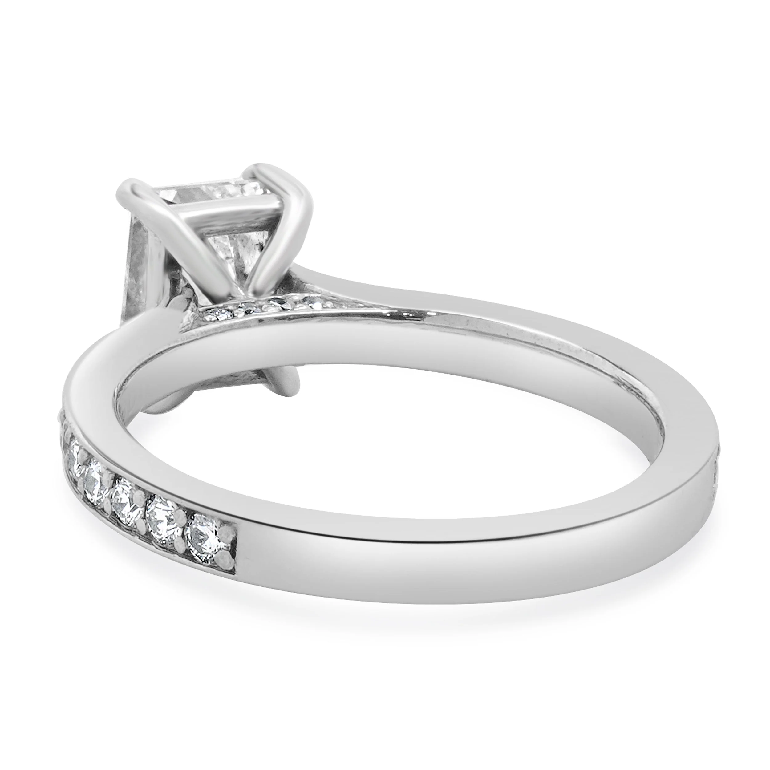 18 Karat White Gold Radiant Cut Diamond Engagement Ring - Image 3