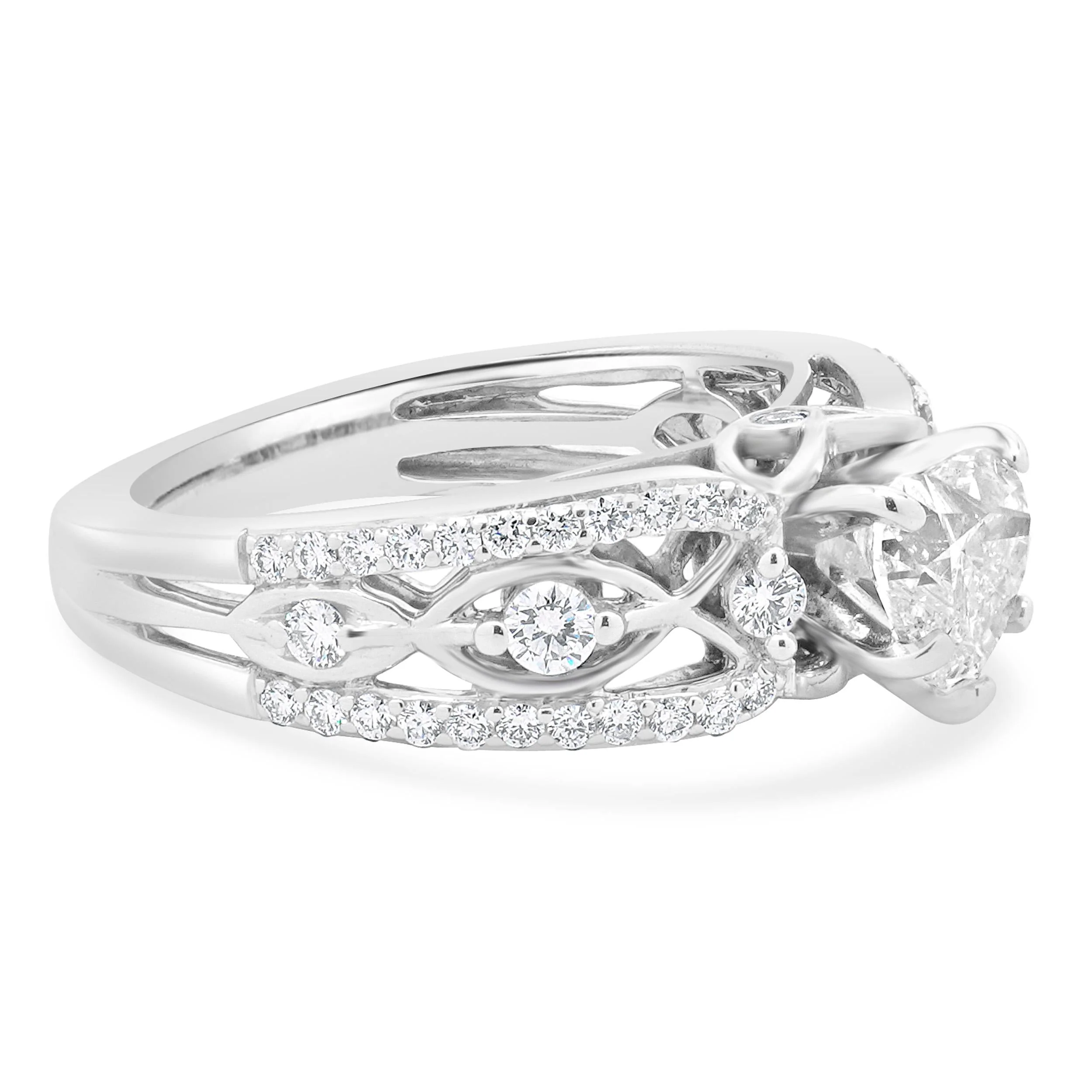 18 Karat White Gold Round Brilliant Cut Diamond Engagement Ring - Image 3