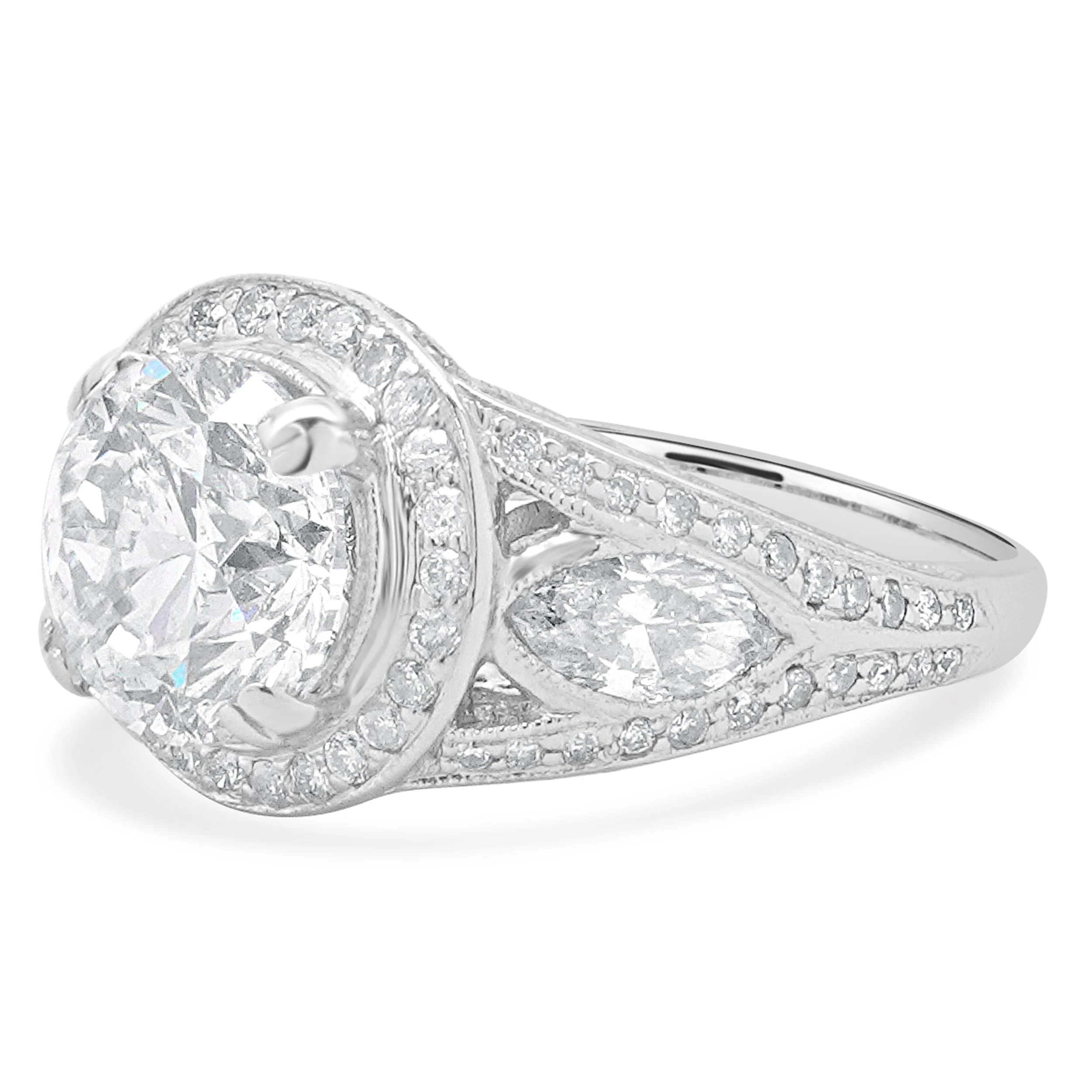 18 Karat White Gold Round Brilliant Cut Diamond Engagement Ring - Image 2