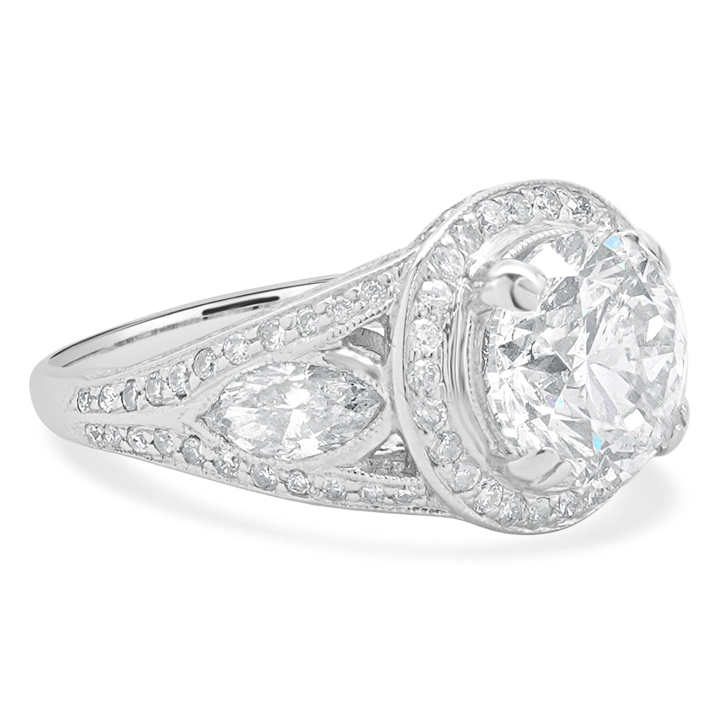 18 Karat White Gold Round Brilliant Cut Diamond Engagement Ring - Image 3
