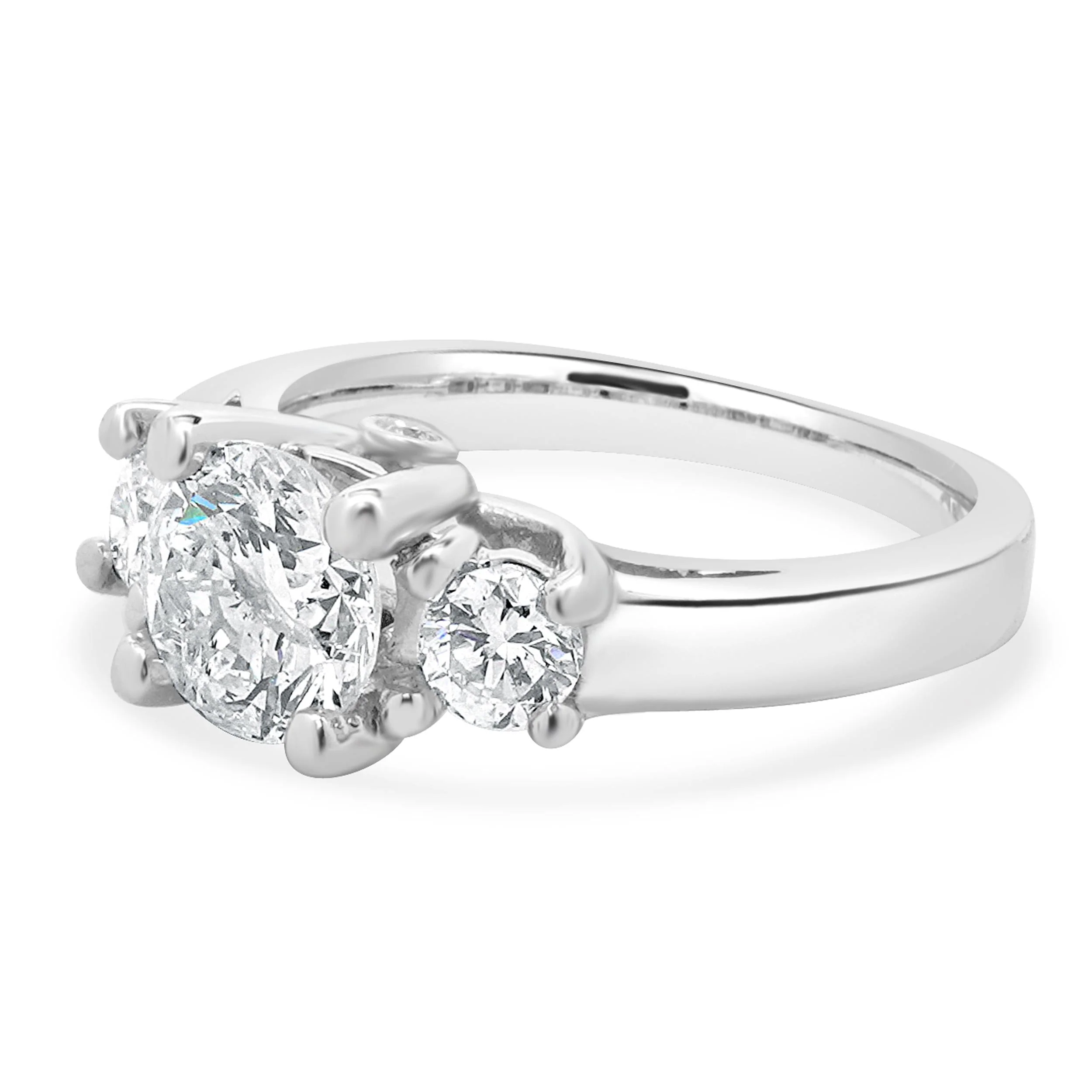 18 Karat White Gold Round Cut Diamond Engagement Ring - Image 2