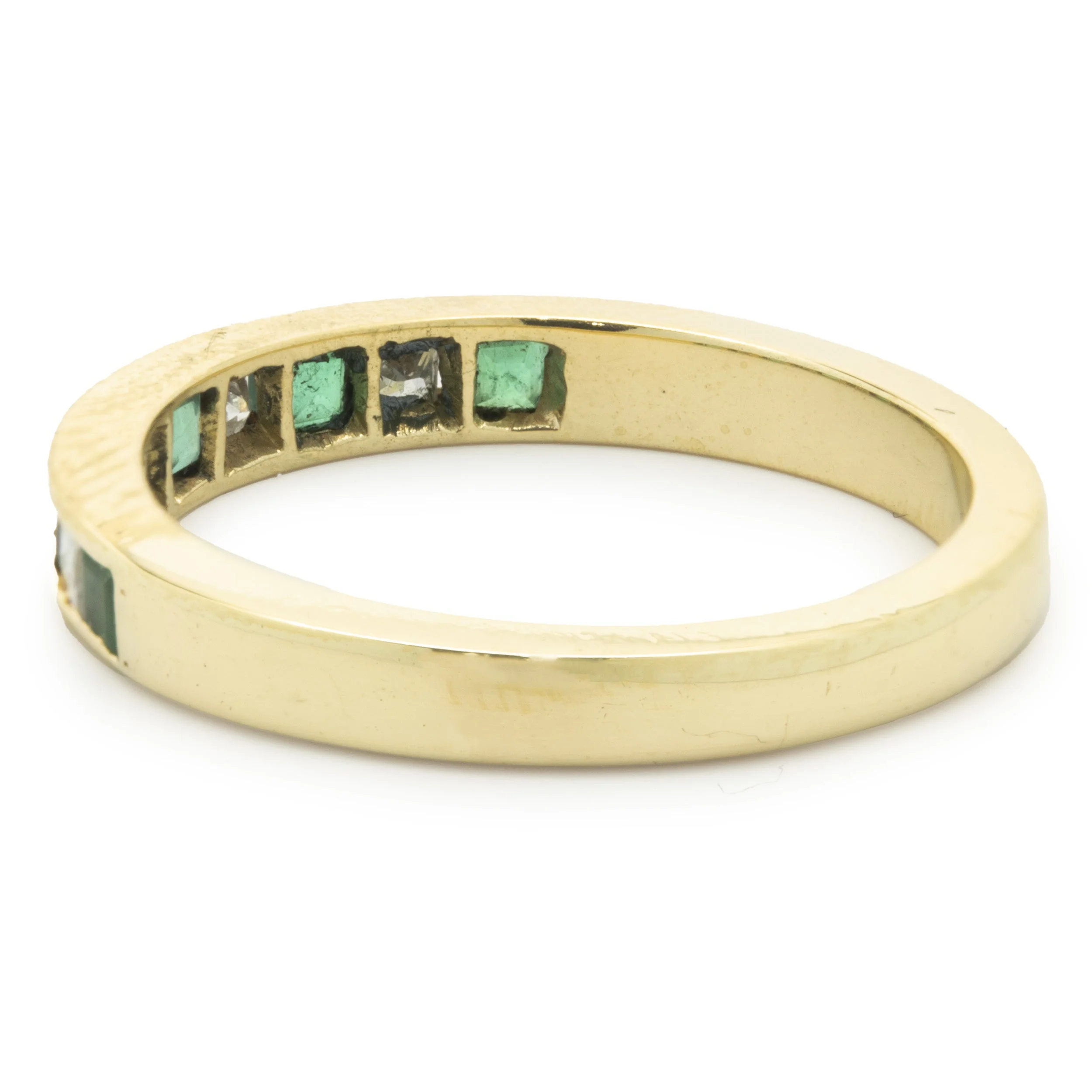 18 Karat Yellow Gold Alternating Diamond and Emerald Band - Image 3