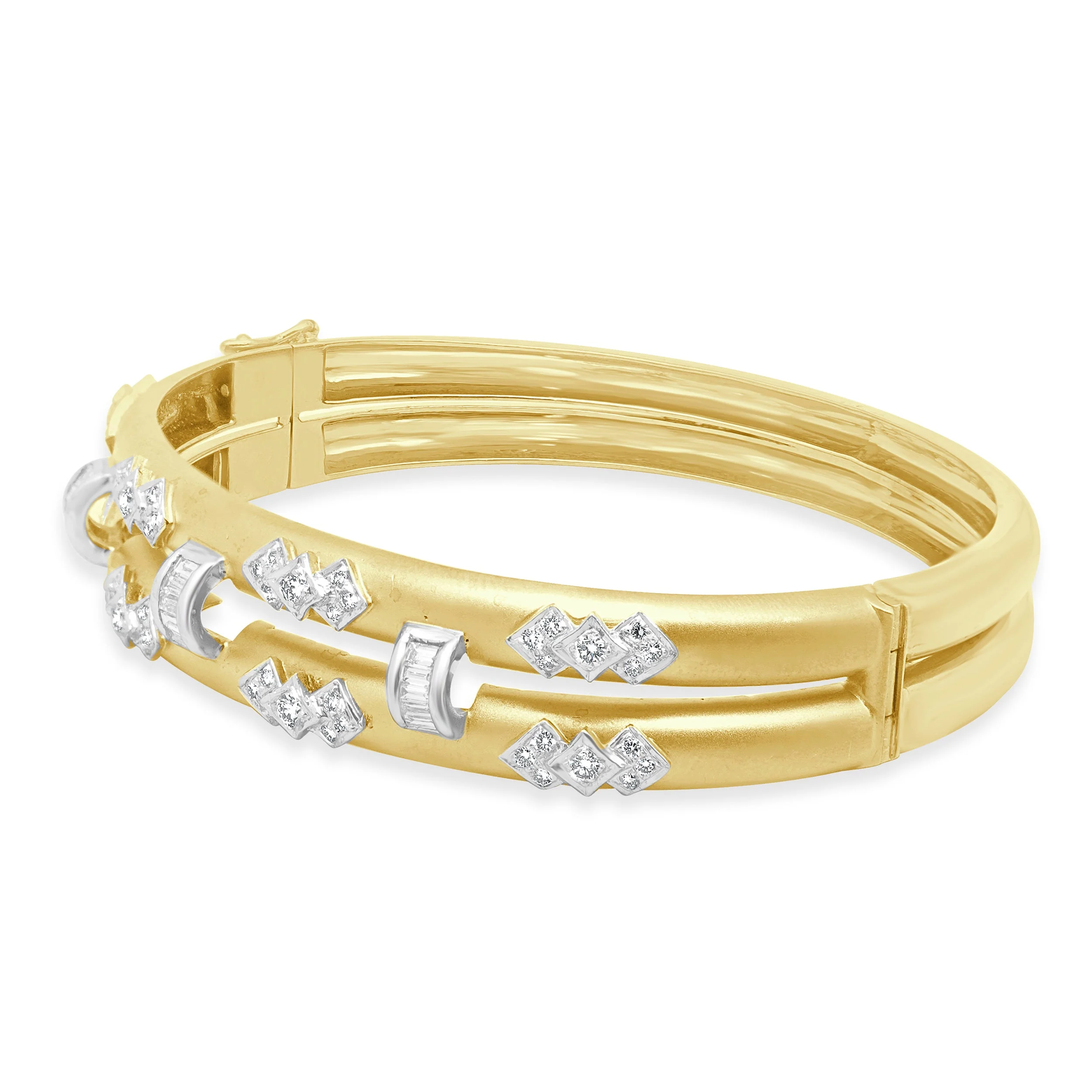 18 Karat Yellow Gold Diamond Bangle - Image 2