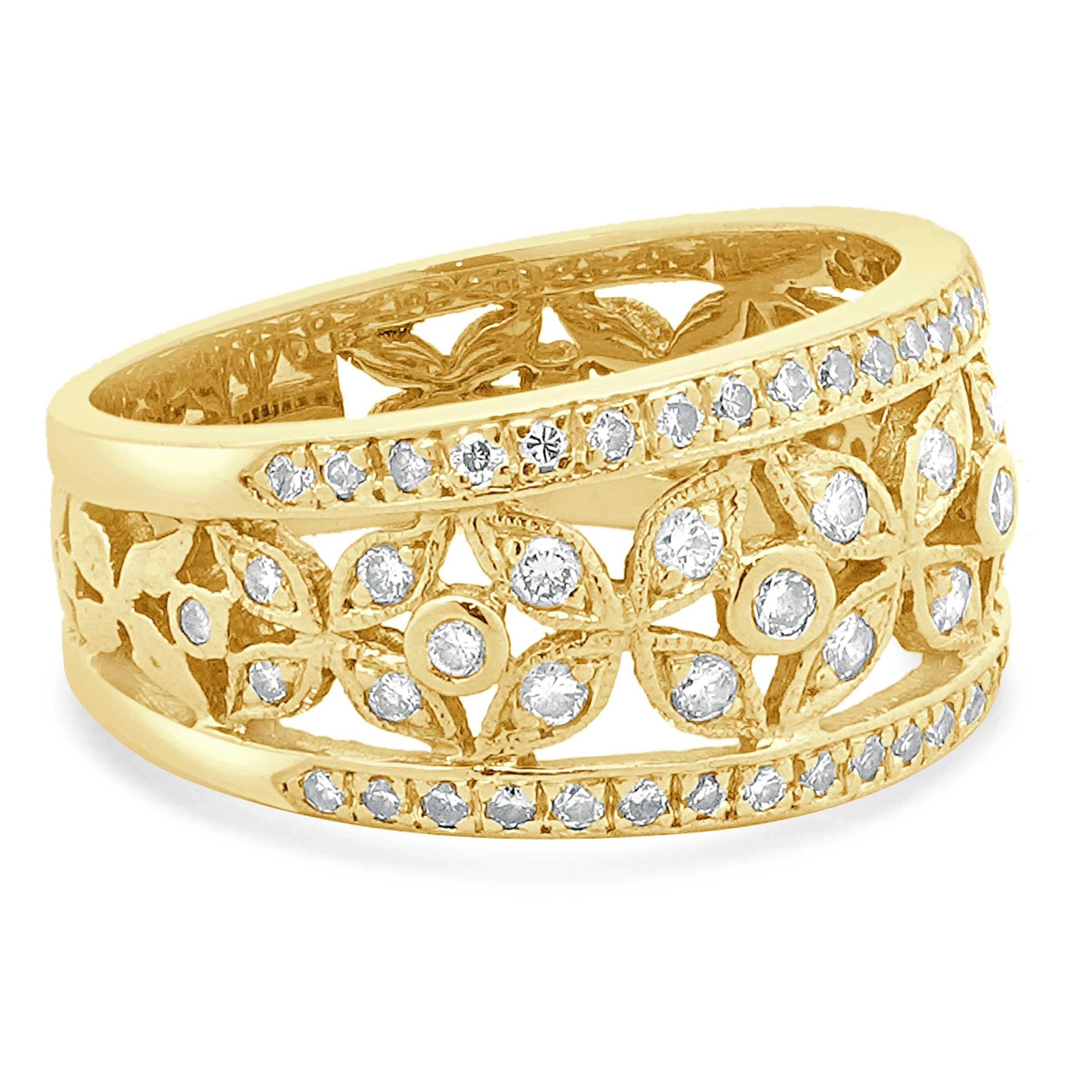 18 Karat Yellow Gold Diamond Flower Ring - Image 3