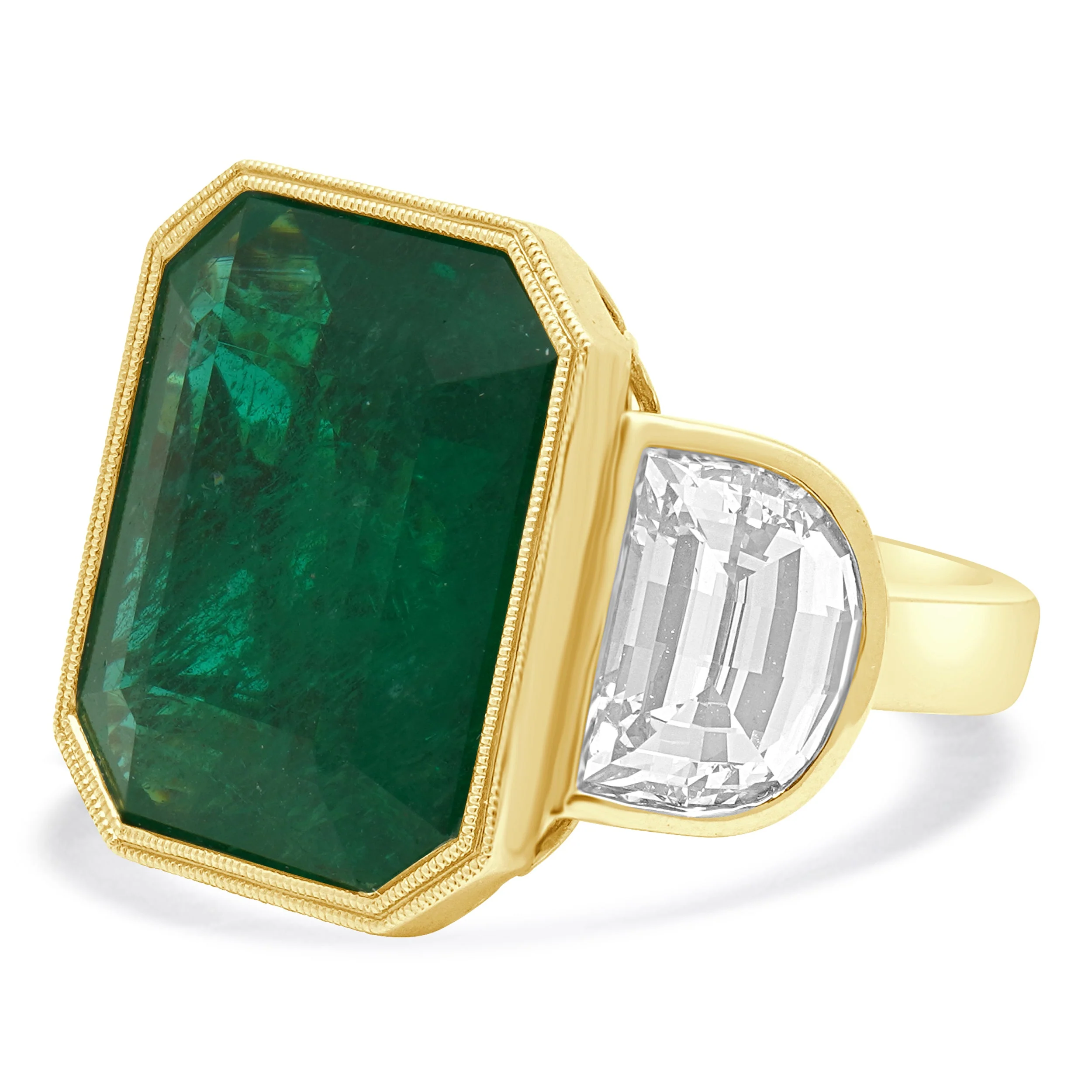 18 Karat Yellow Gold Hana Emerald & Diamond Ring - Image 2