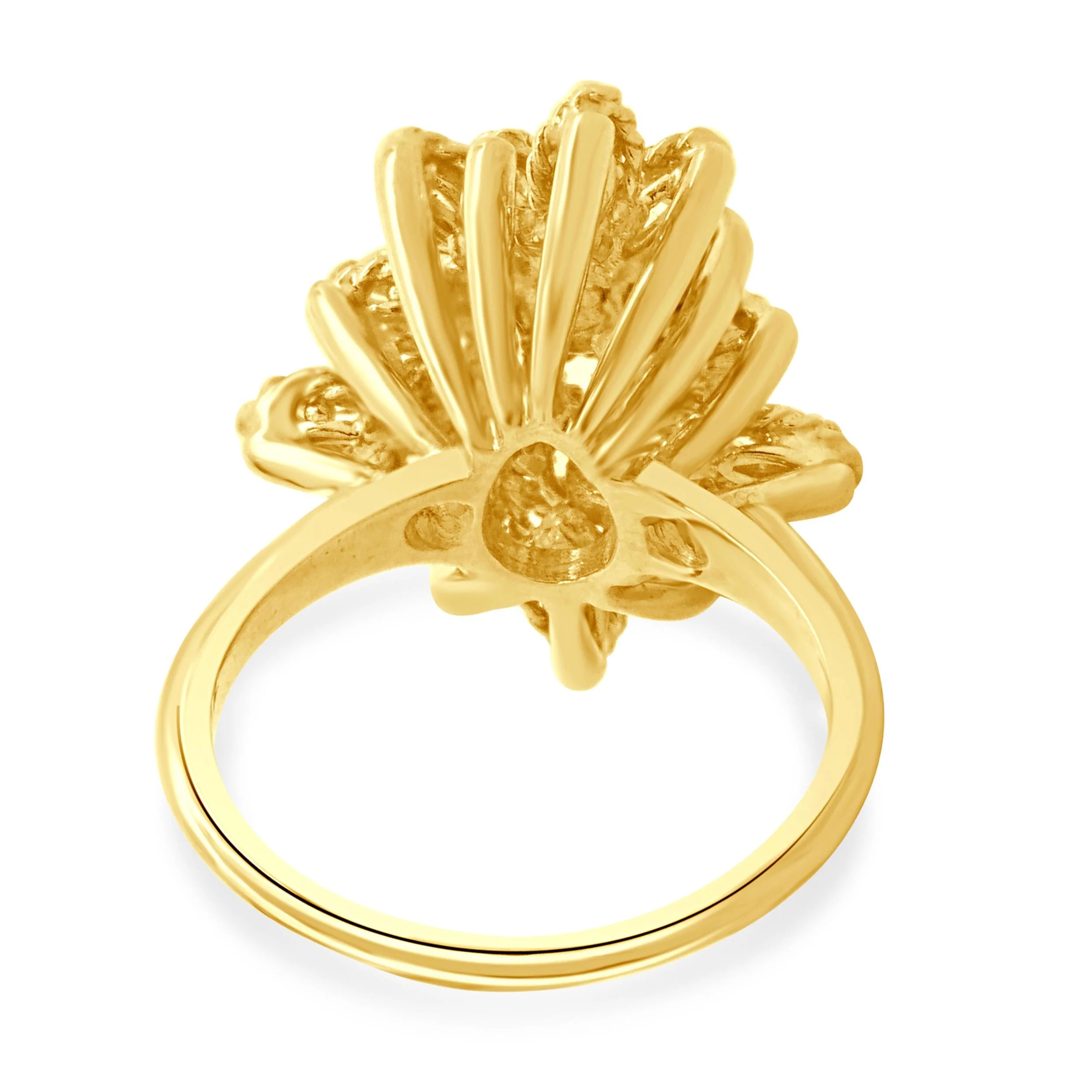 18 Karat Yellow Gold Marquise and Round Brilliant Diamond Cocktail Ring - Image 4