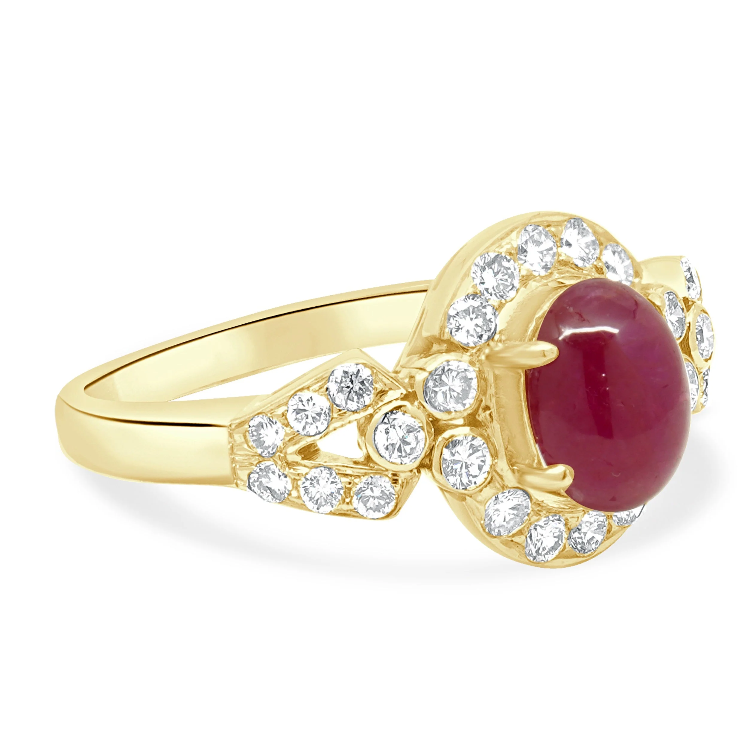 18 Karat Yellow Gold Oval Cabochon Cut Ruby and Round Diamond Halo Ring - Image 3