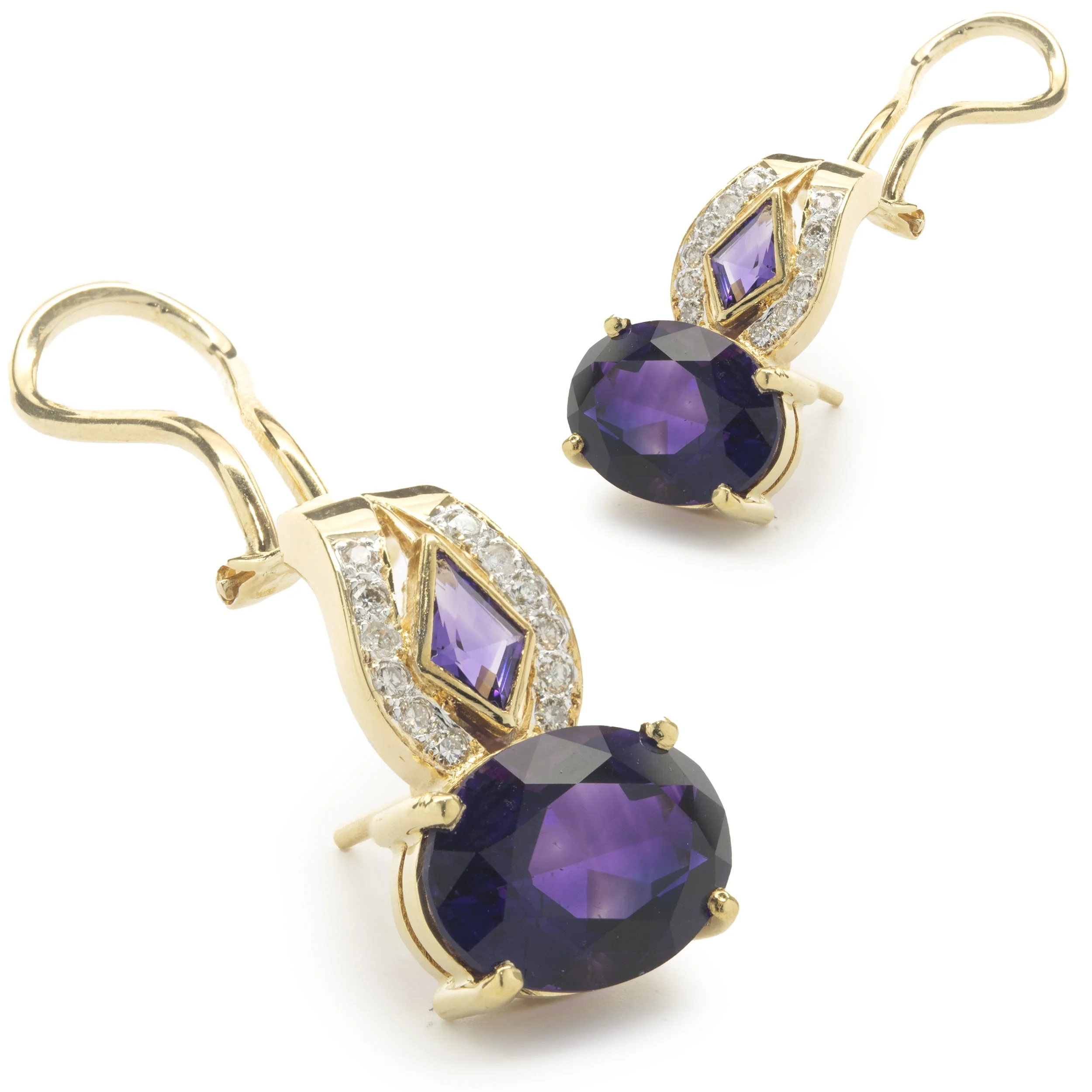18 Karat Yellow Gold Vintage Diamond and Amethyst Drop Earrings - Image 3