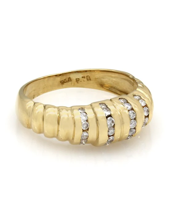18K 4 Row Diamond Dome Ring - Image 3