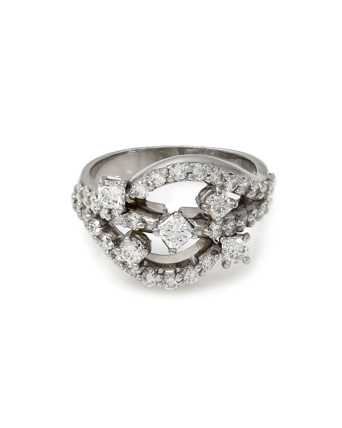 2.15ctw Diamond Cluster Ring in Platinum - Image 2