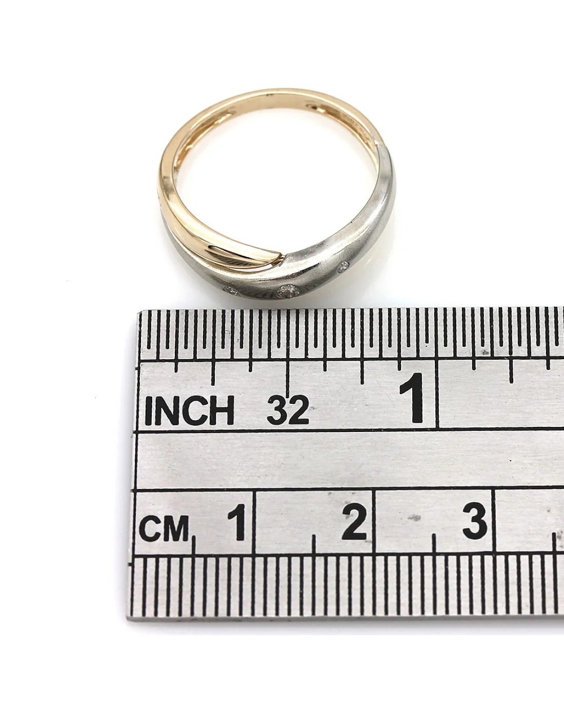 2 Tone Diamond Crossover Ring - Image 3