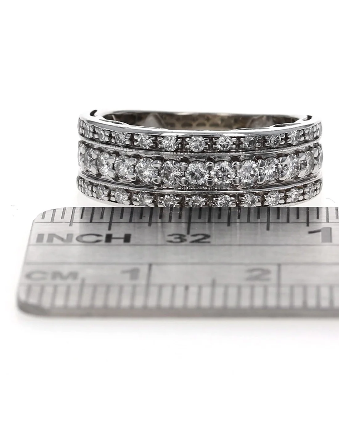 3 Row Round Diamond Tapered Band - Image 3