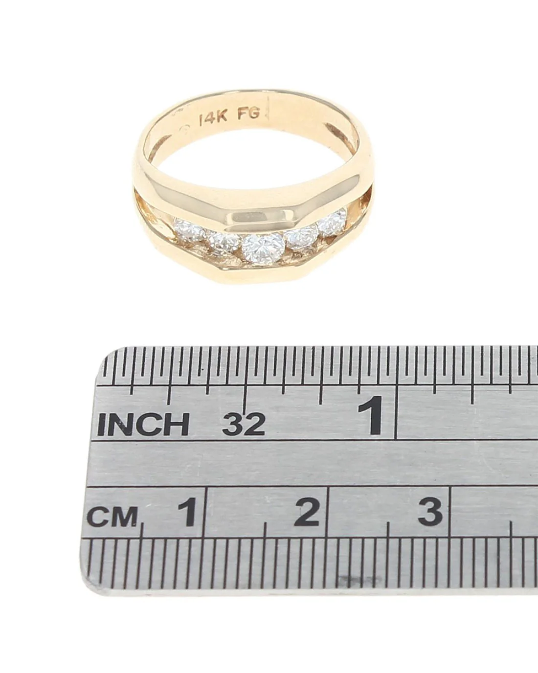3 Sided Diamond Ring in Gold - Image 3