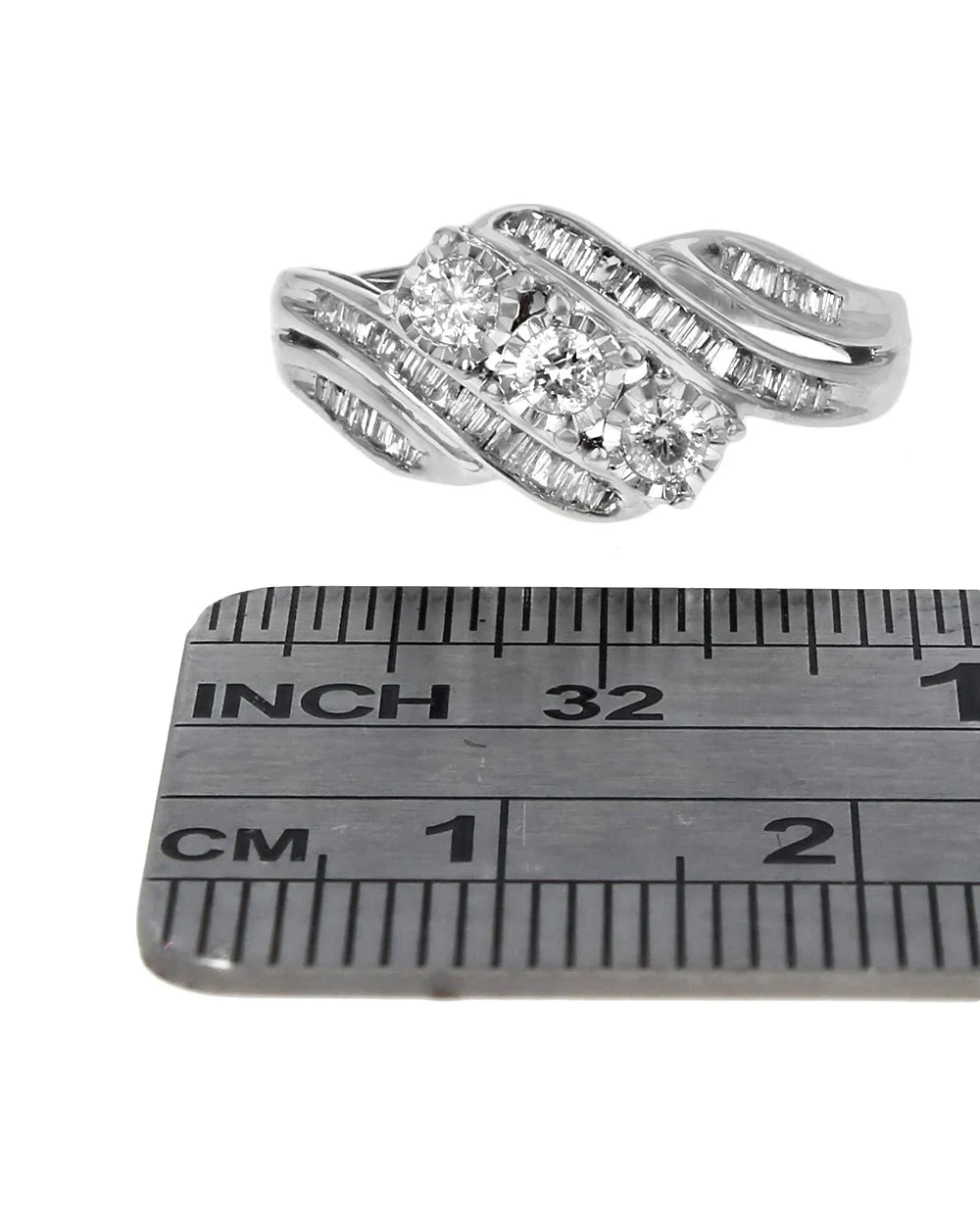 3-Stone Diamond Bypass Ring in White Gold - Image 3