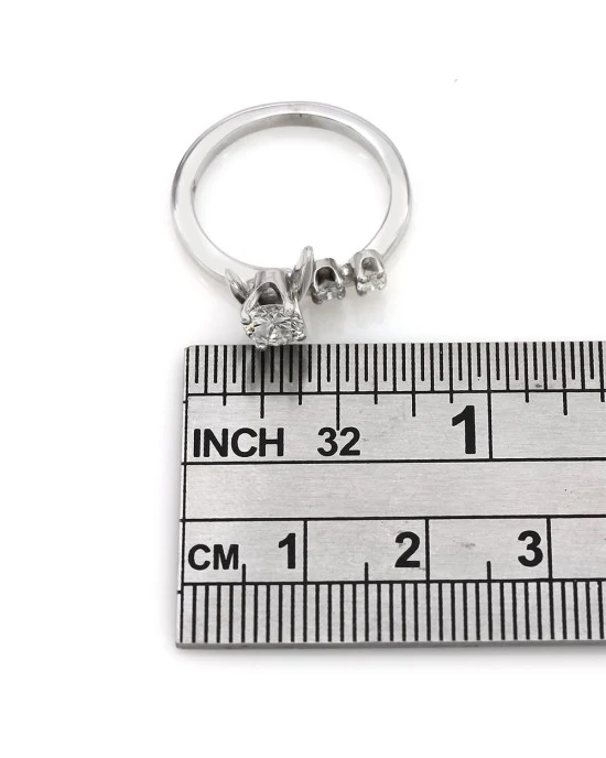 3 Stone Diamond Ring in Gold - Image 3