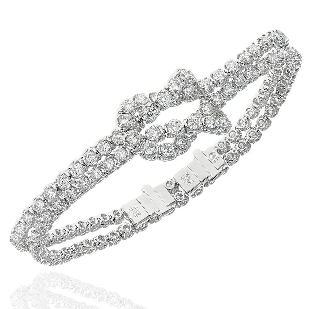 A. Link Abbracci Diamond Knot Bracelet in White Gold - Image 2