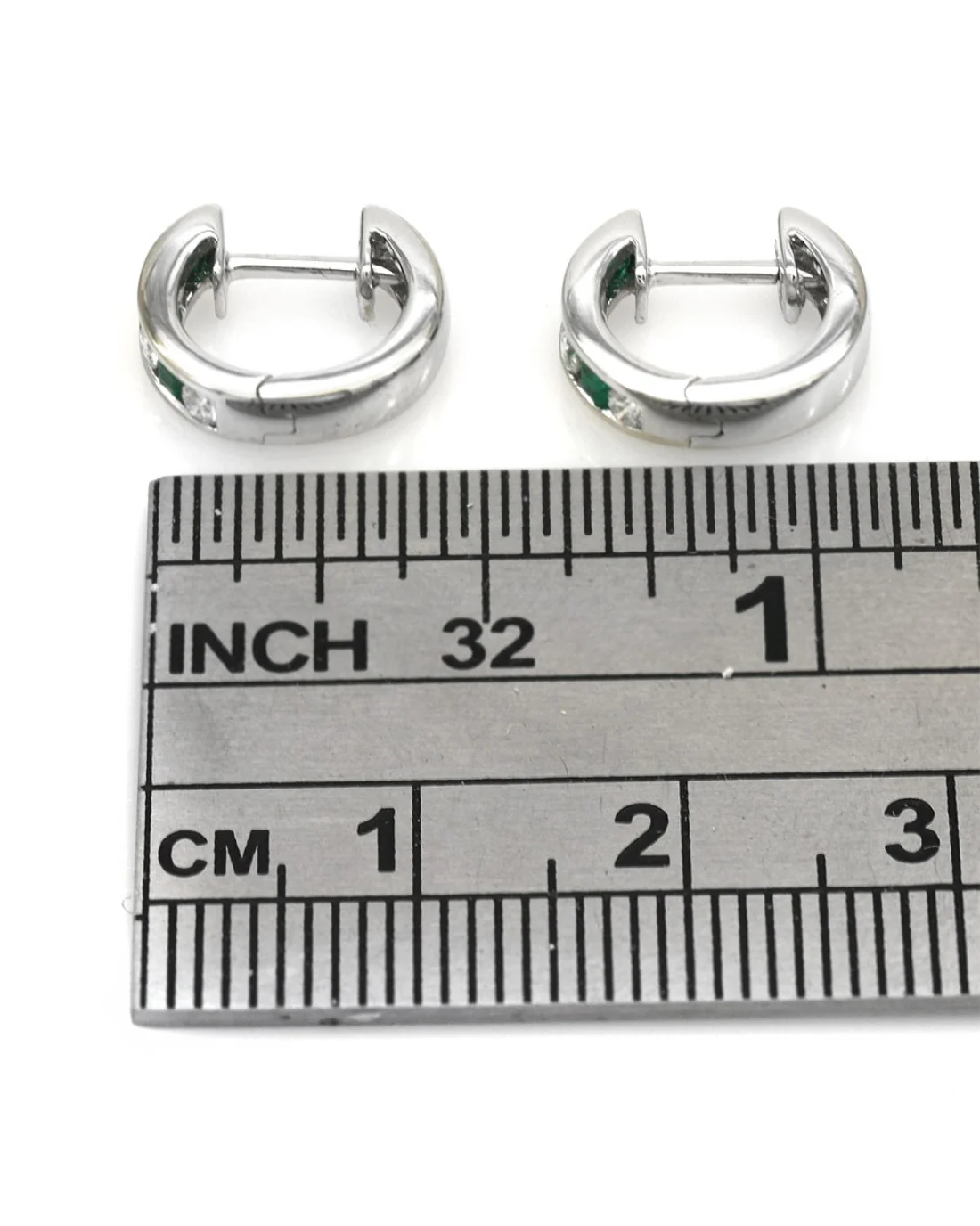 Alternating Emerald and Diamond Mini Hoop Earrings in White Gold - Image 3
