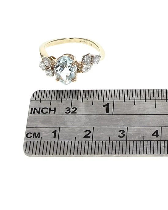 Aquamarine and Diamond Fashion Ring in Yellow Gold - Image 3