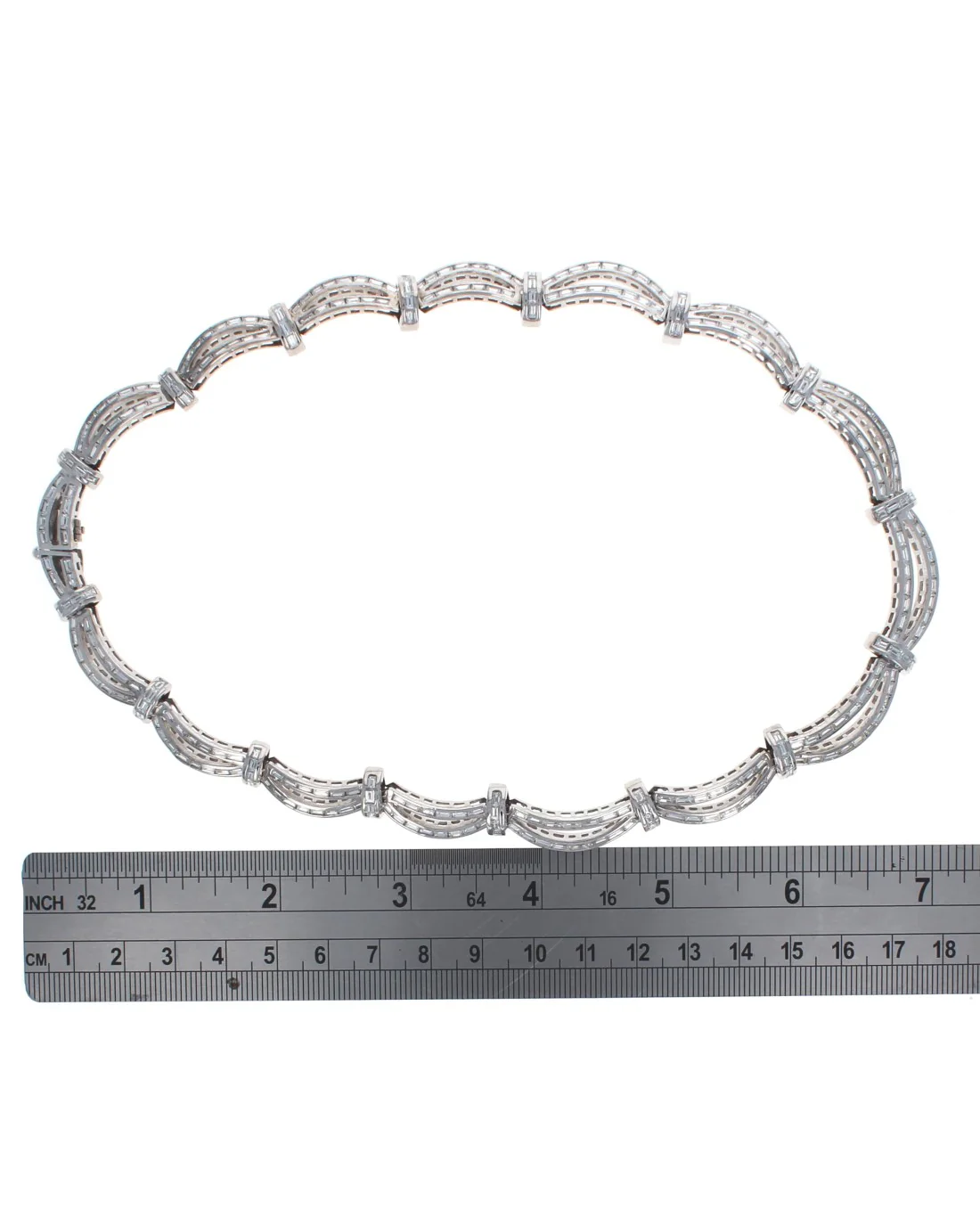 Baguette Diamond Scalloped Necklace - Image 4