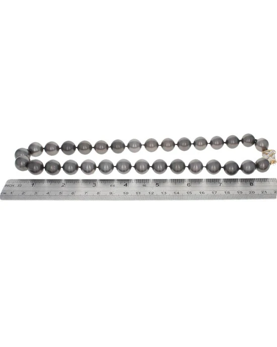 Black Tahitian Pearl Necklace with Pave Diamond Braided Clasp in Yellow Gold - Image 3