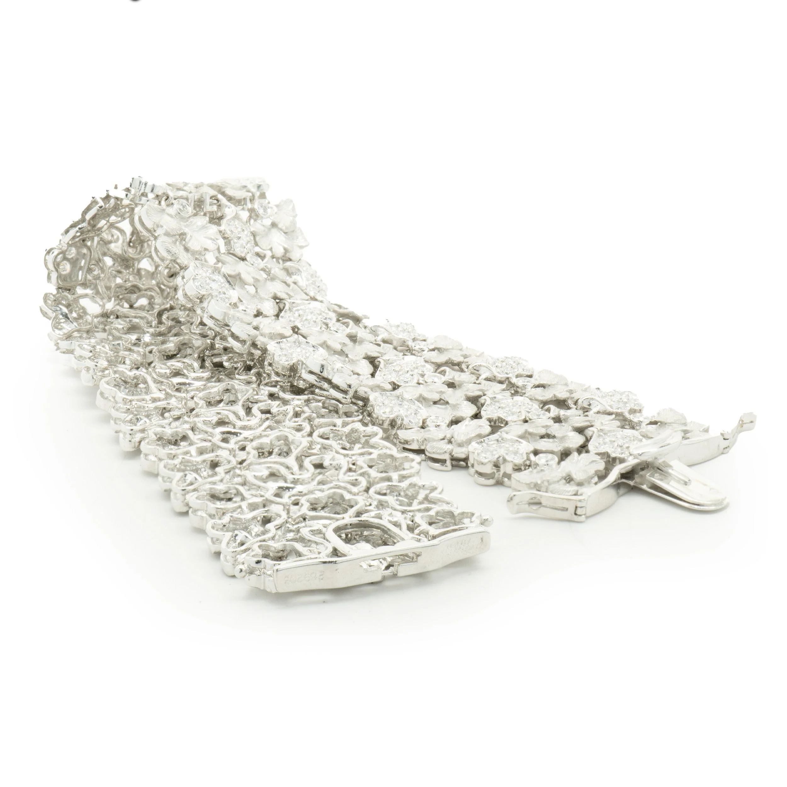 Carrera Y Carrera 14k White Gold Diamond Floral Bracelet - Image 4