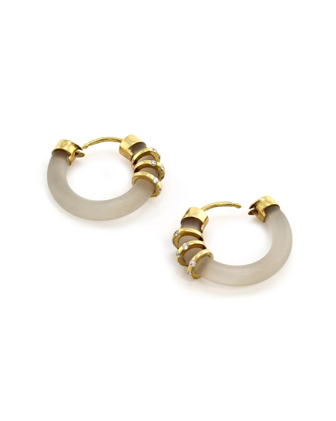 Cede Diamond Bar Station Clear Rubber Hoop Earrings in Yellow Gold - Image 2