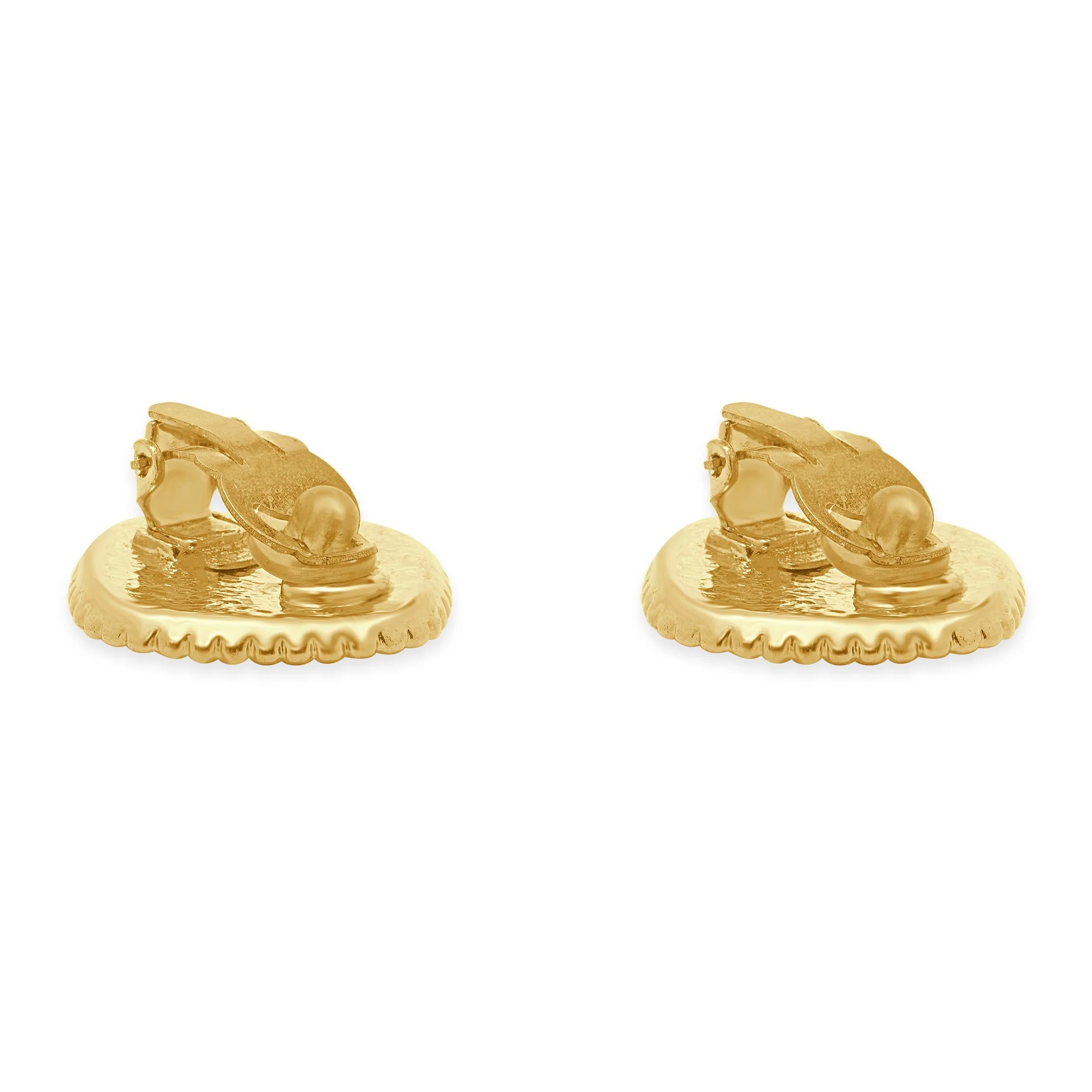 Chanel Gold Plated CC Clip On Earrings - Image 4