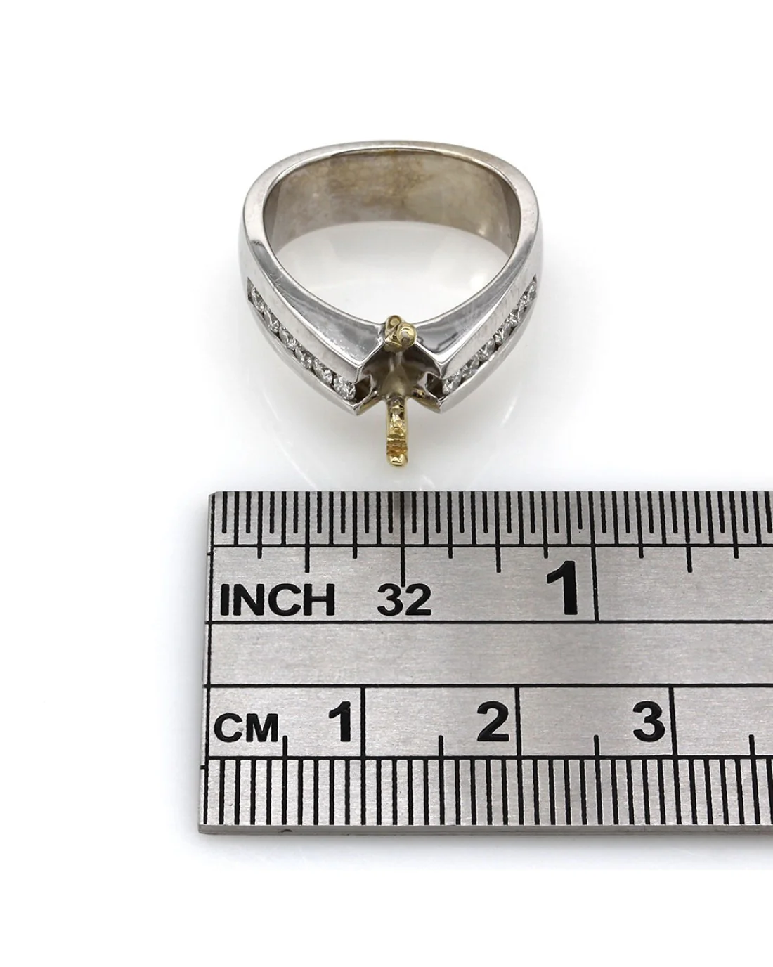 Channel Set Diamond Mounting in Gold - Image 4