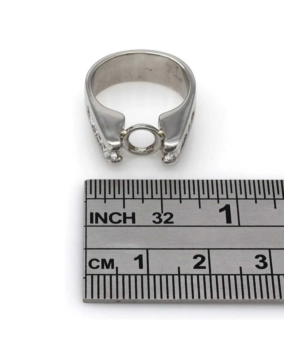 Channel Set Round Diamond Tension Like Mounting in Platinum - Image 4