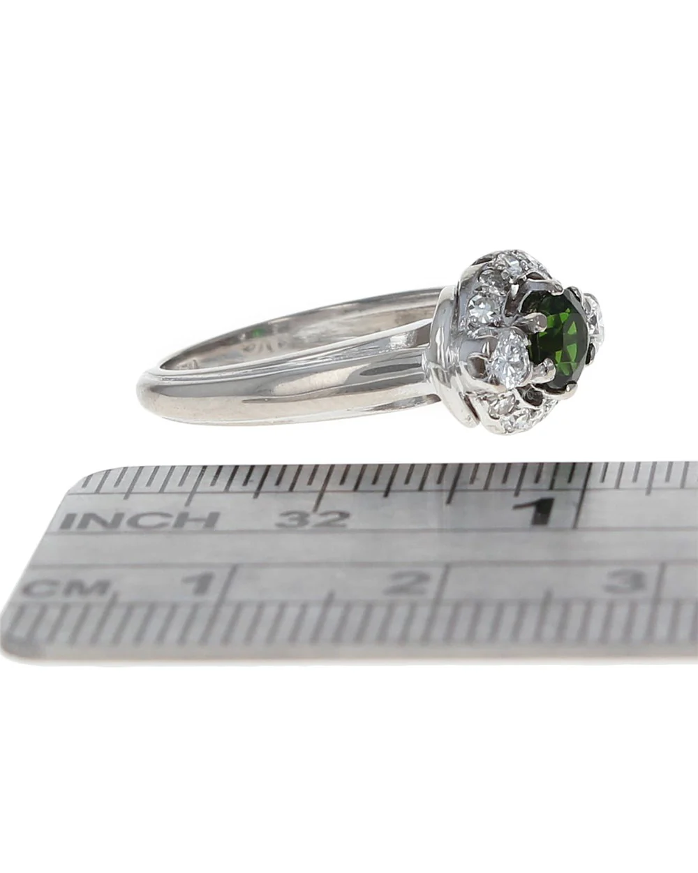 Chrome Diopside and Diamond Ring in White Gold - Image 3