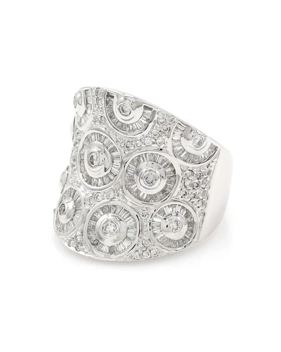 Concave Diamond Cigar Band in Gold