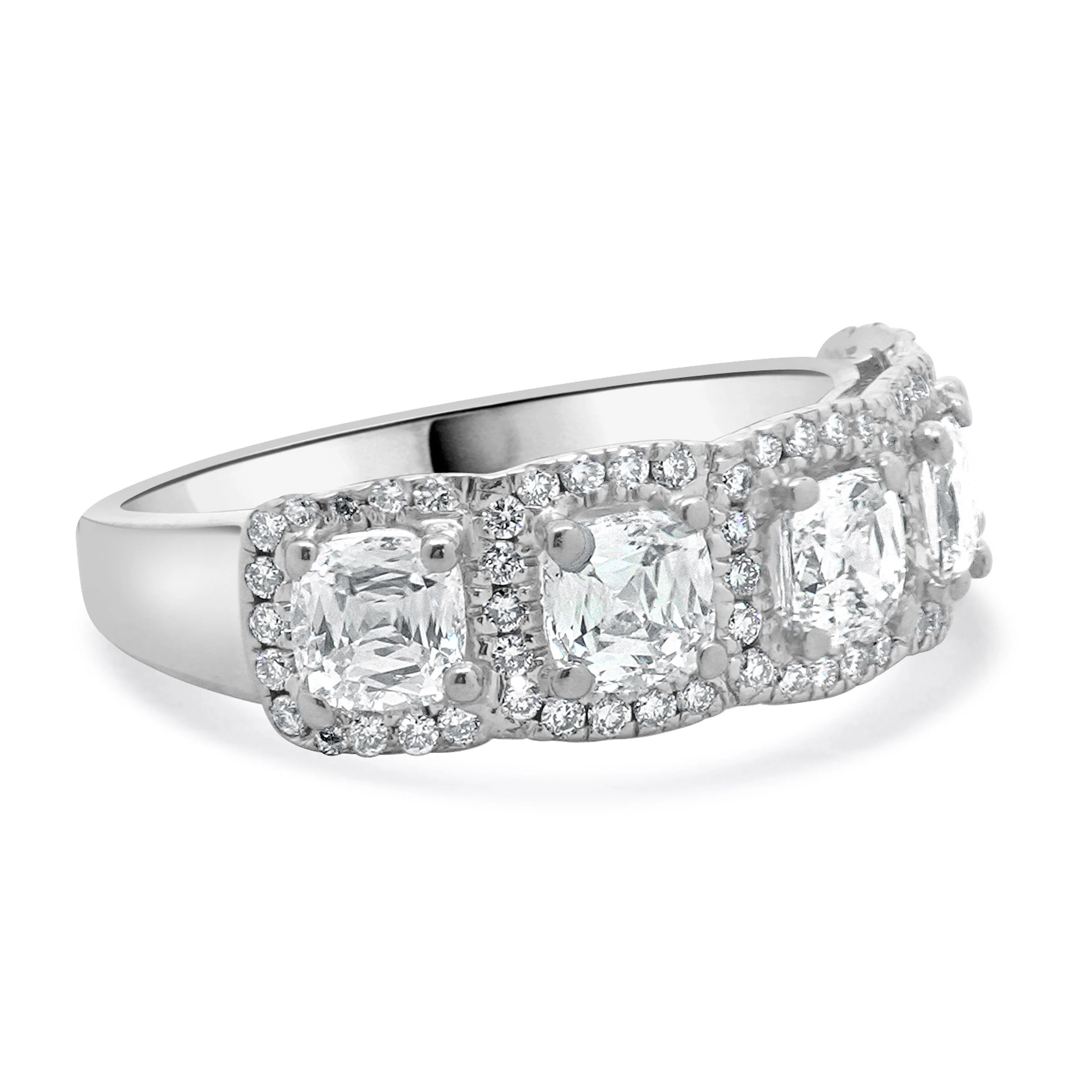 Crisscut 18 Karat White Gold Five Diamond Halo Band - Image 4