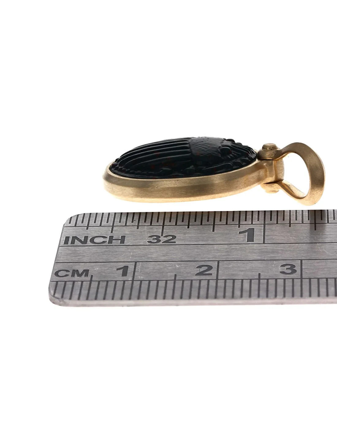 David Yurman Petrvs Bloodstone Scarab Amulet in Yellow Gold - Image 3