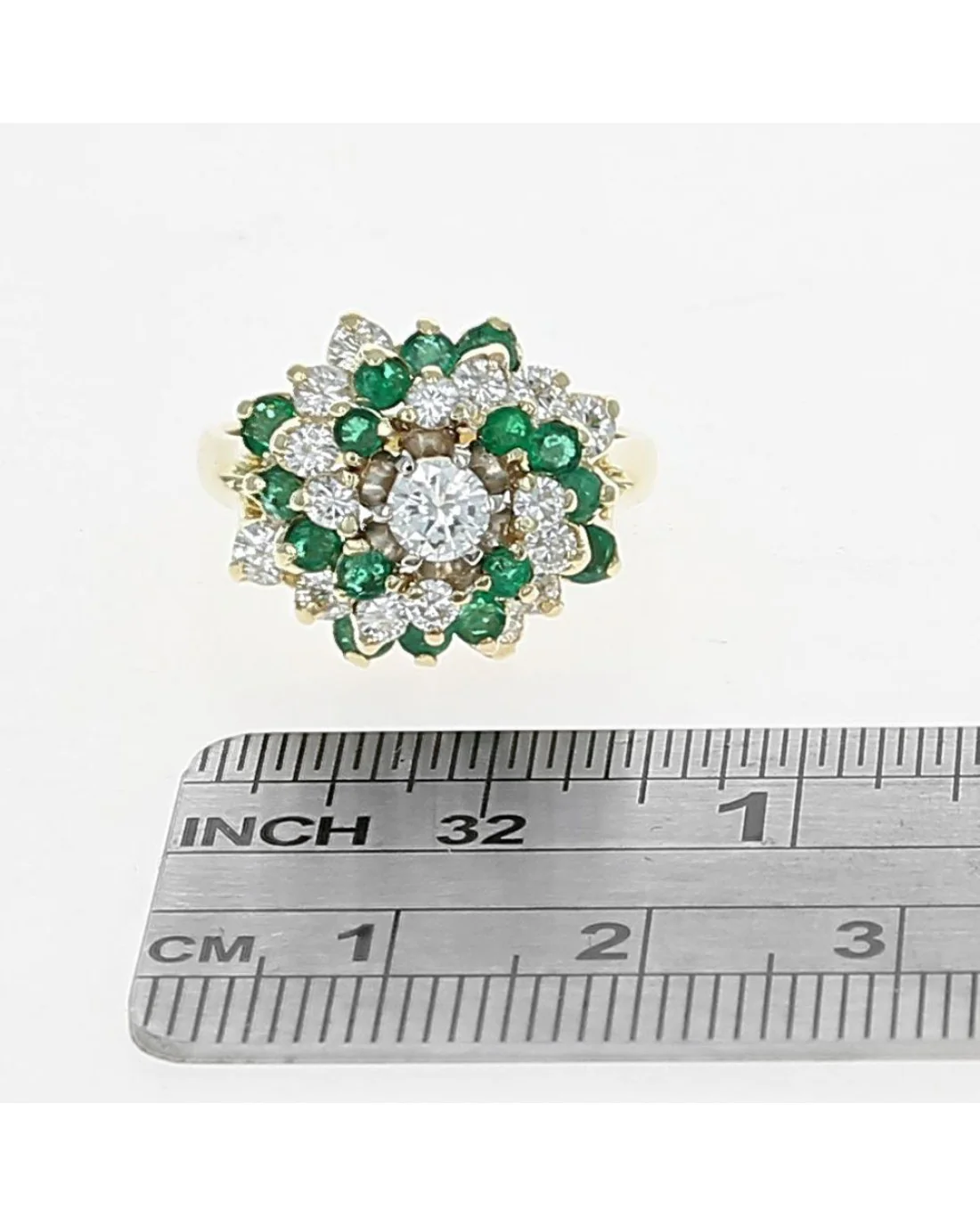 Diamond and Emerald Pinwheel Dome Ring in Yellow Gold - Image 3
