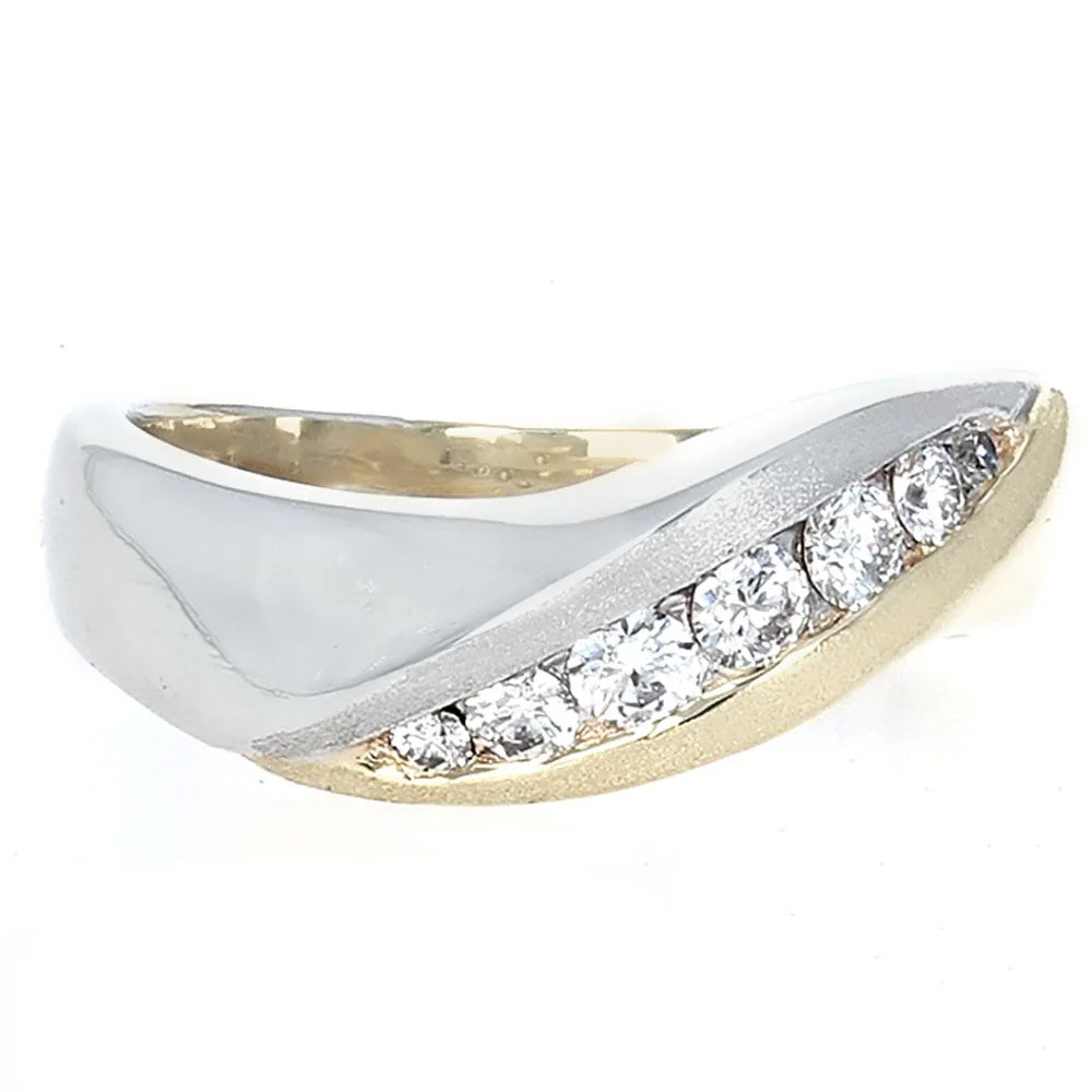 Platinum & 14K Yellow Gold Gentleman's Diamond Band - Image 2