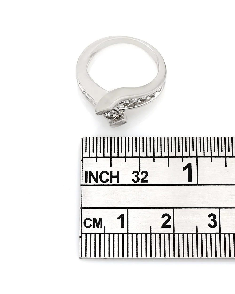 Diamond Bypass Ring in Gold - Image 3