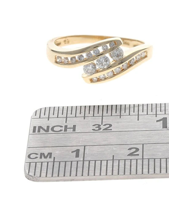 Diamond Bypass Ring in Yellow Gold - Image 3