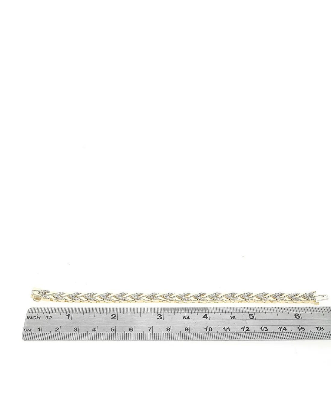 Diamond Chevron Link Bracelet in Gold - Image 3