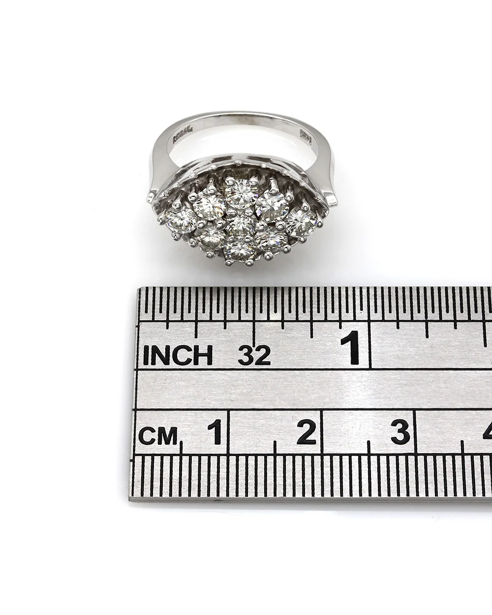 Diamond Cluster Marquise Shape Ring in Gold - Image 3