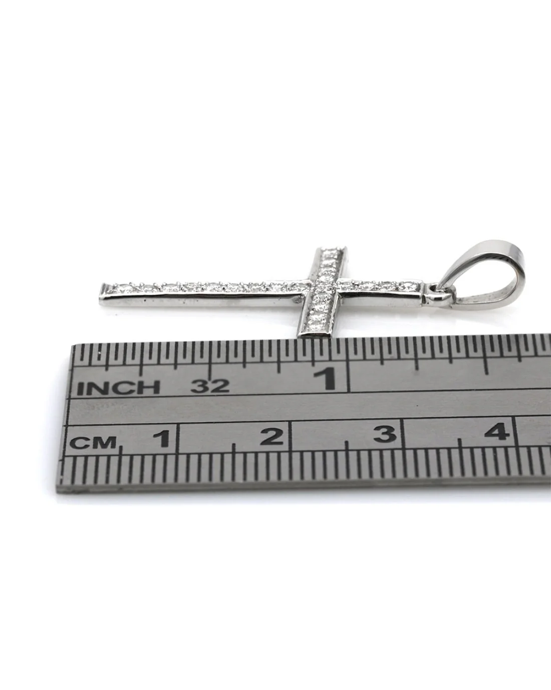 Diamond Cross in White Gold - Image 3