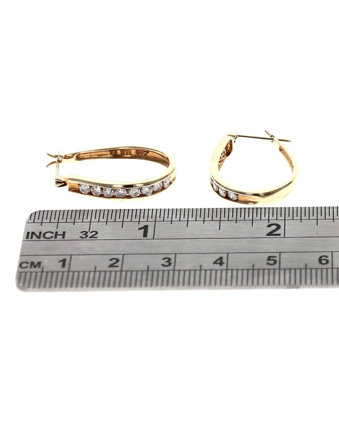 Diamond Elongated Oval Hoop Earrings in Yellow Gold - Image 3