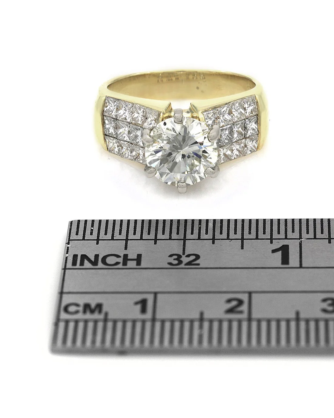 Diamond Engagement Ring in Yellow Gold - Image 3