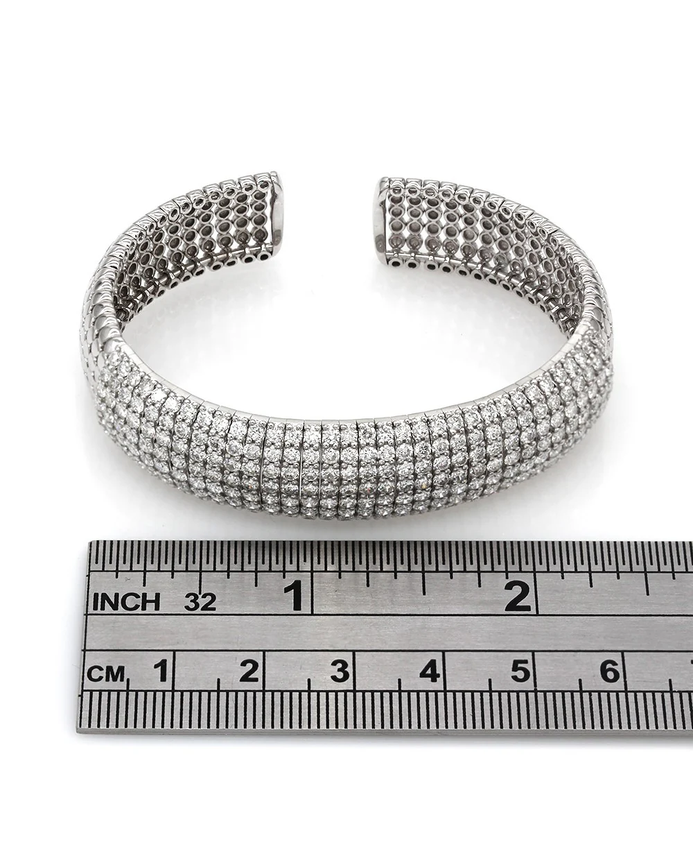 Diamond Flexible Cuff Bracelet in Gold - Image 3