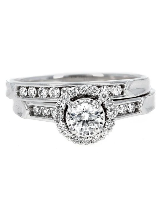Diamond Halo Engagement Ring in White Gold - Image 4