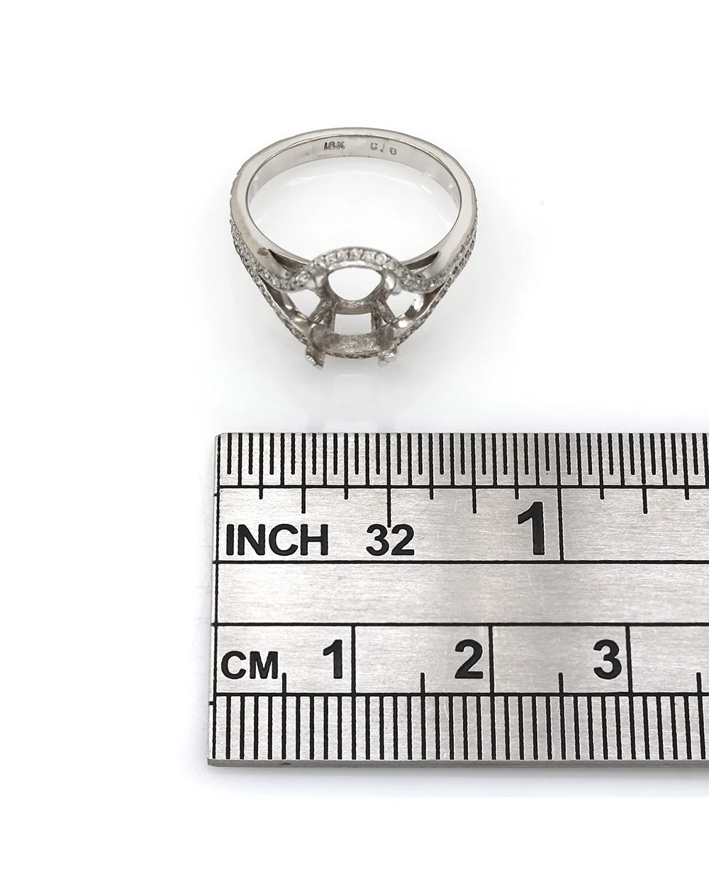 Diamond Halo Mounting in Gold - Image 3