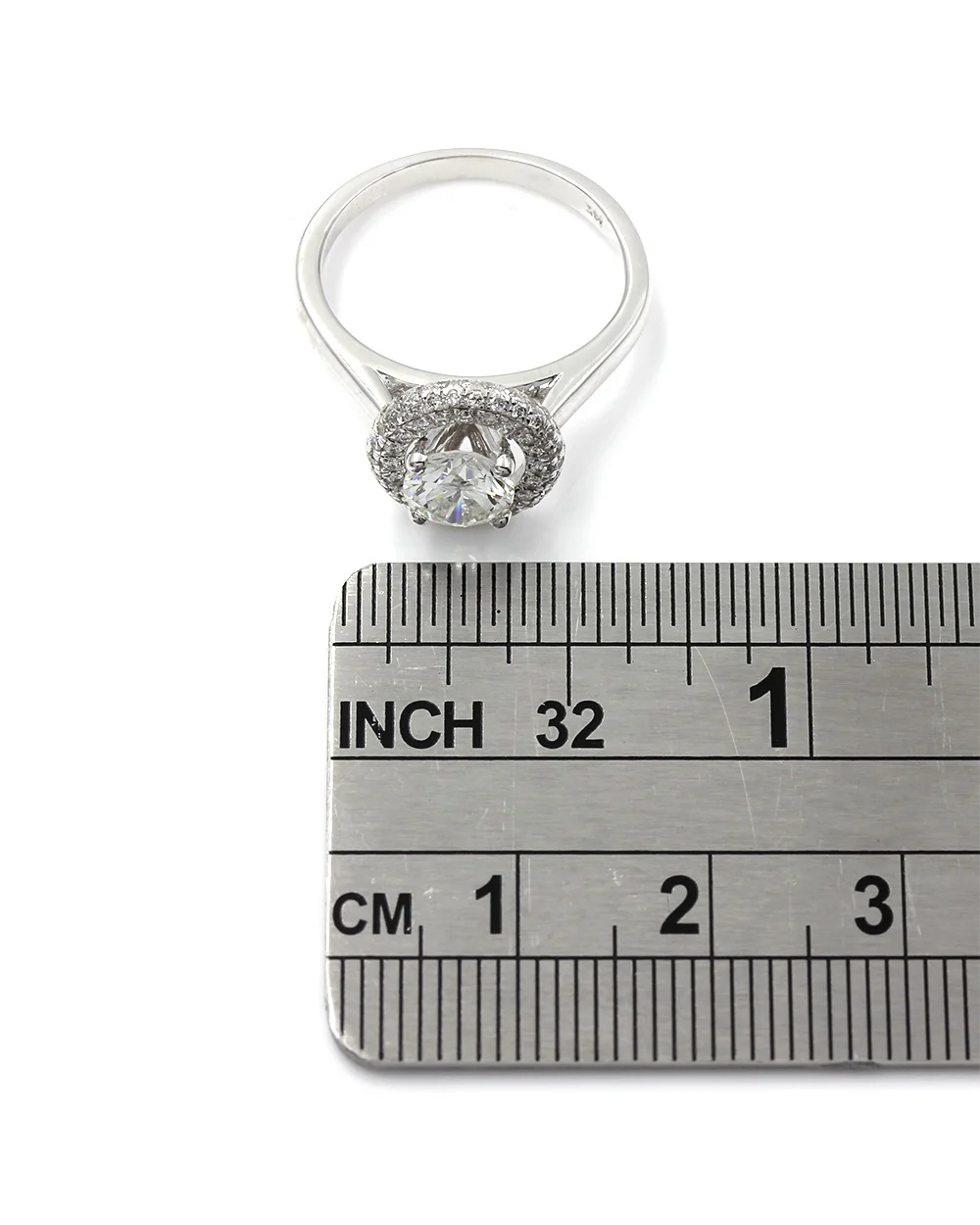 Diamond Halo Ring in Gold - Image 3